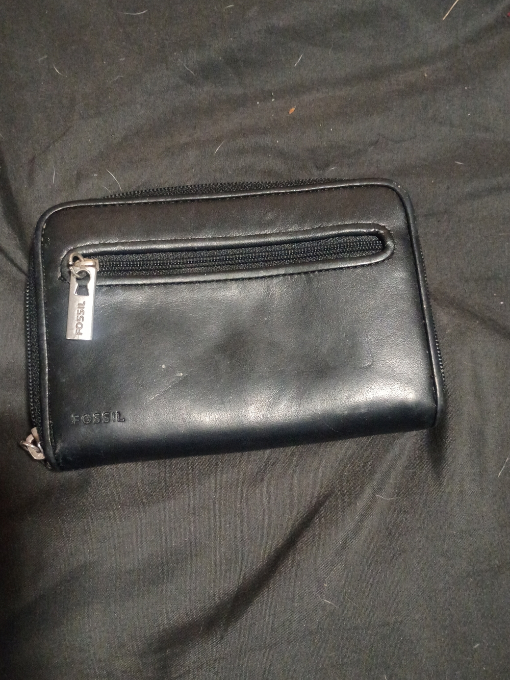 Fossil Black Leather Zip Wallet with Front Pocket